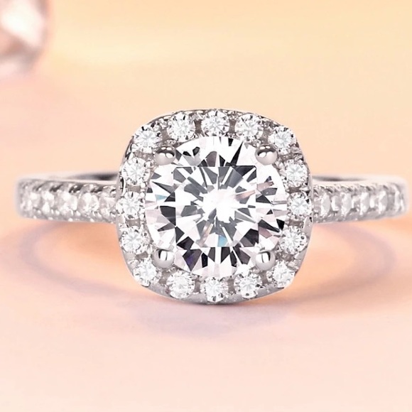 925 Sterling silver halo engagement ring - Picture 4 of 6